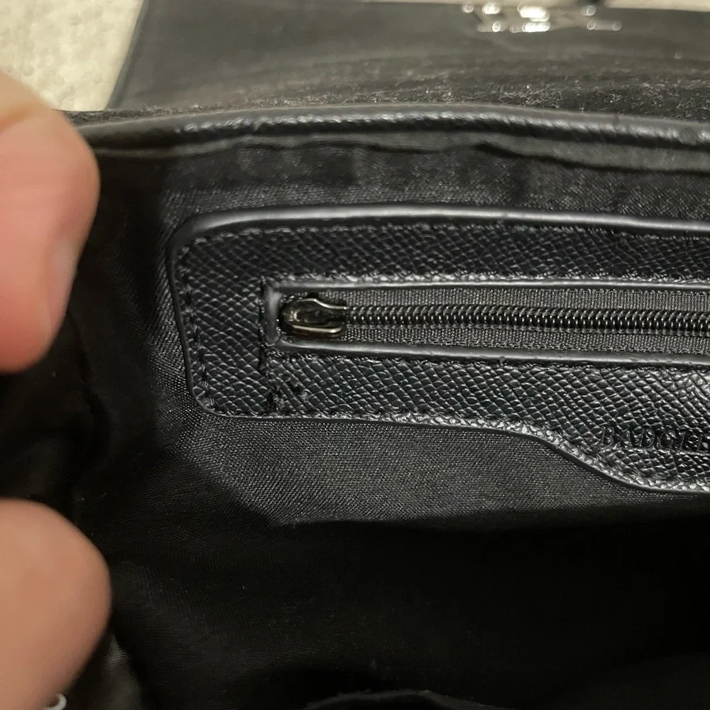 Badgley Mischka Black Crossbody Bag - Picture 8 of 16